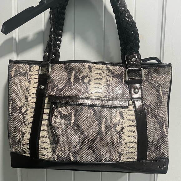 Sharif Black and White Snakeskin Tote Bag - Picture 5 of 7